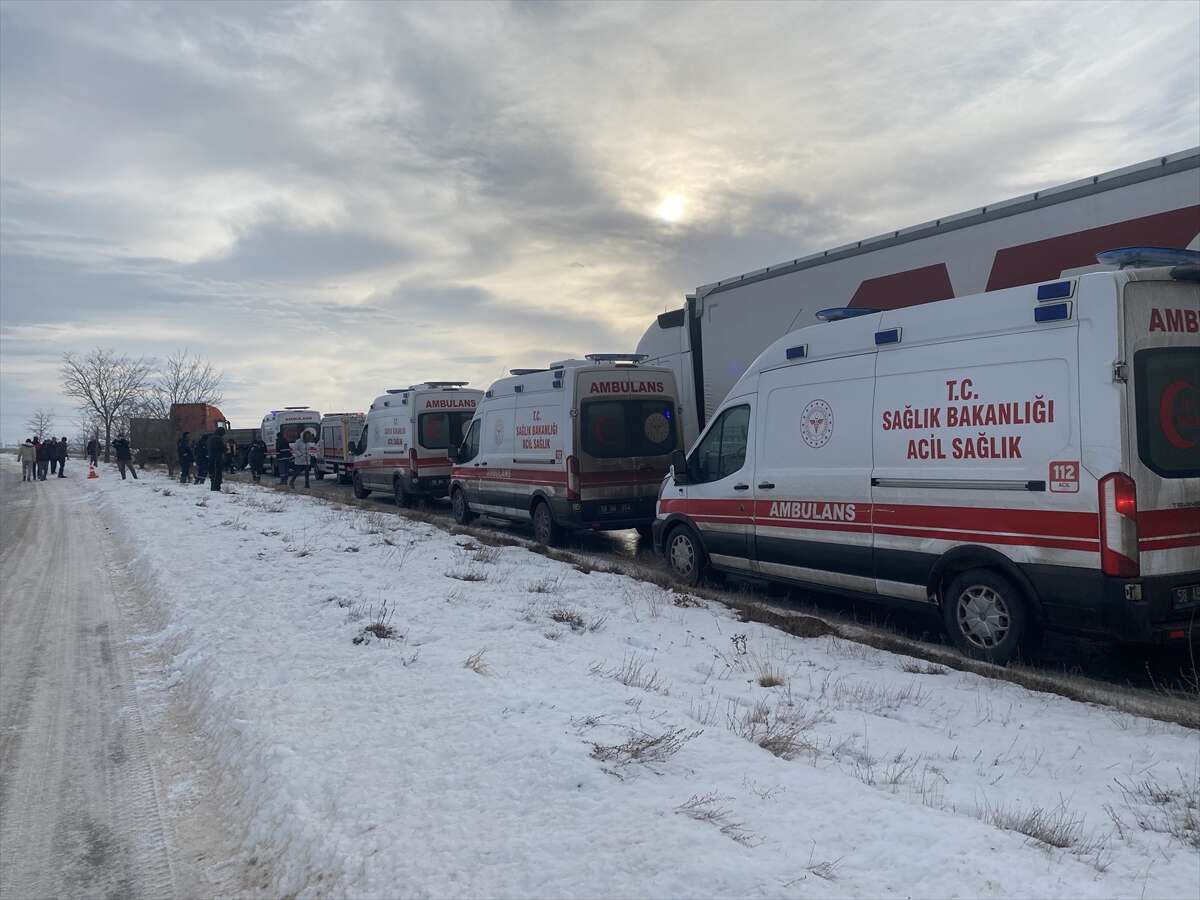 OSB yolunda TIR’a çarpan otomobilden büyük acı çıktı! İş adamı Ahmet Yasak öldü 2